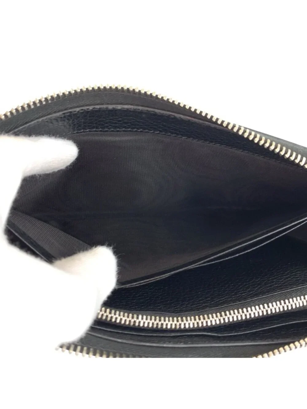 Gucci GG Metal Black Silver Leather Wallet Wrist